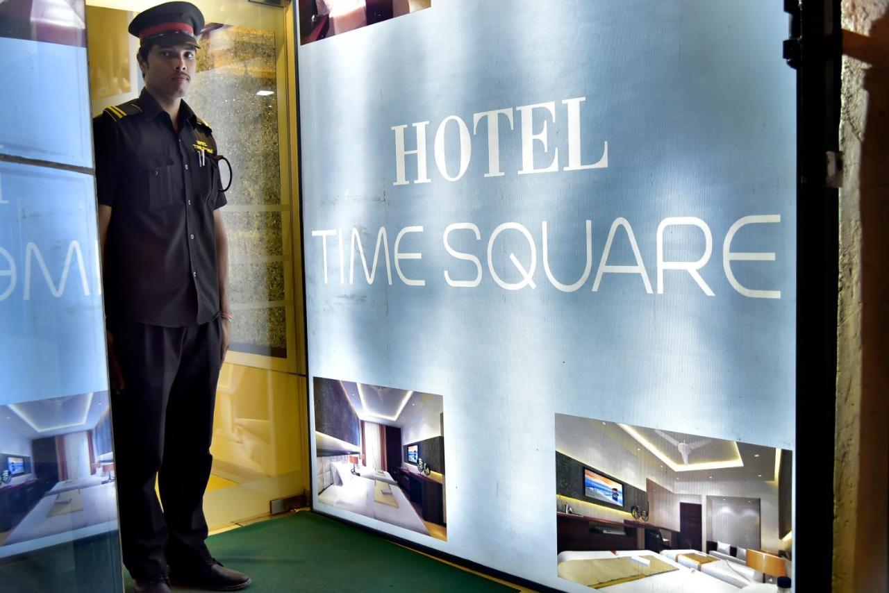 فندق Fabexpress Time Square ثين المظهر الخارجي الصورة