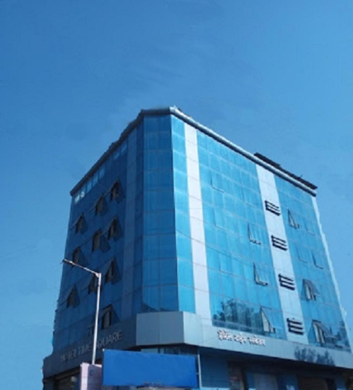 فندق Fabexpress Time Square ثين المظهر الخارجي الصورة